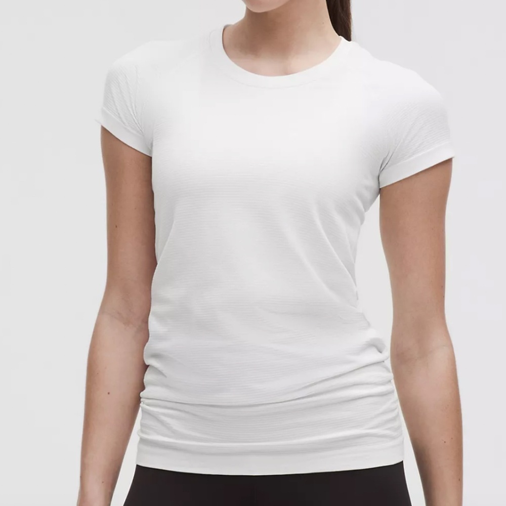 Lululemon Swiftly 2.0 Hip in White